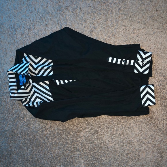 Shirt - Picture 1 of 2